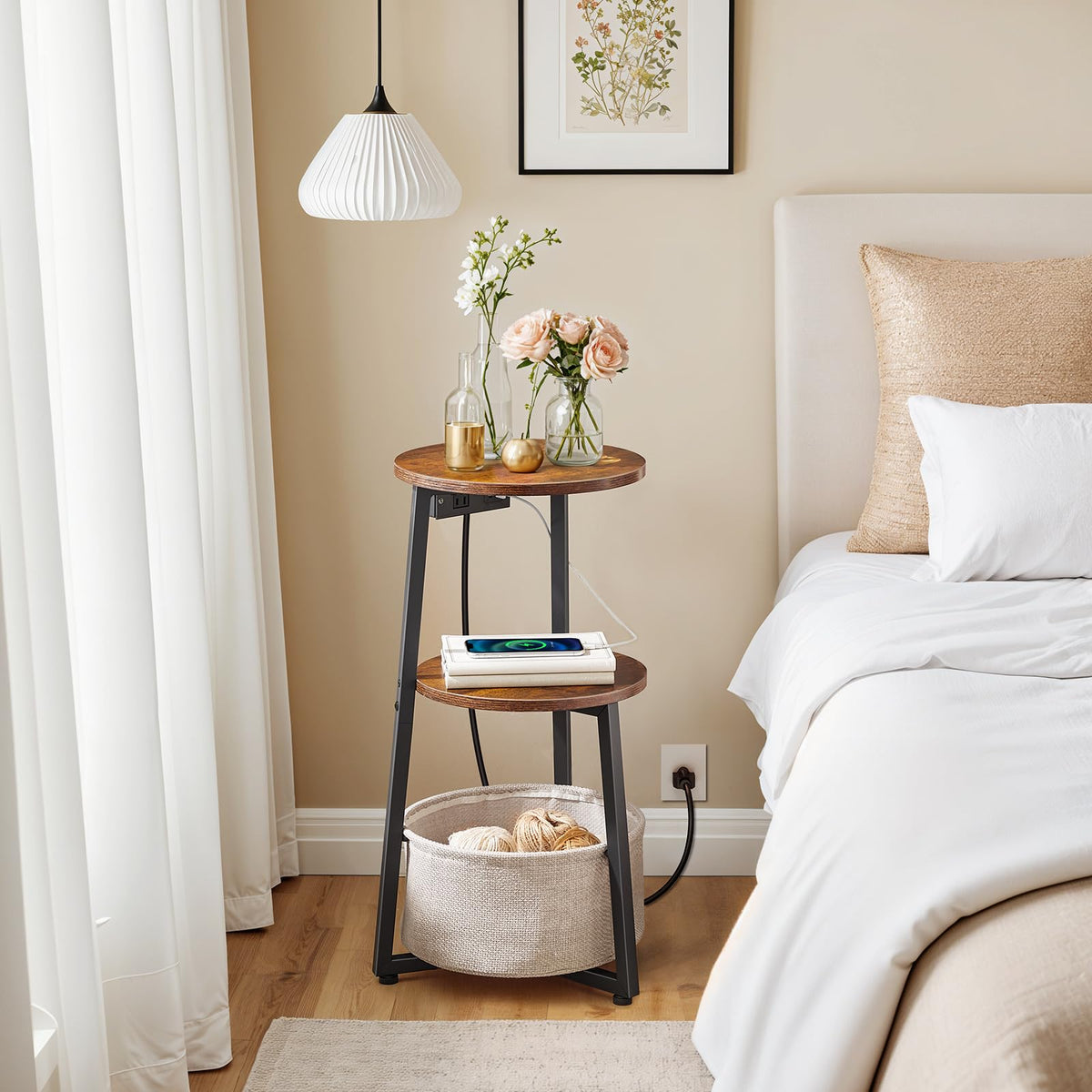Round Side Table with Charging Station K634053