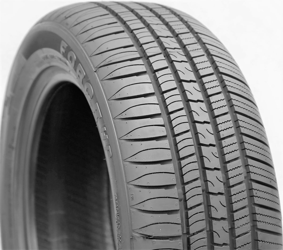 225/60R17 99H All Season Passenger Tires H567