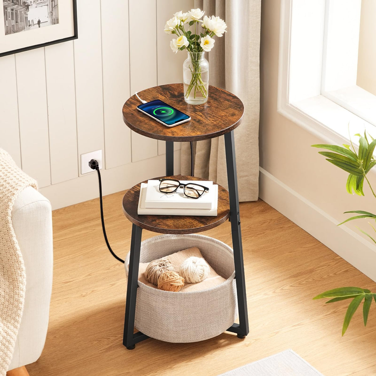 Round Side Table with Charging Station K634053